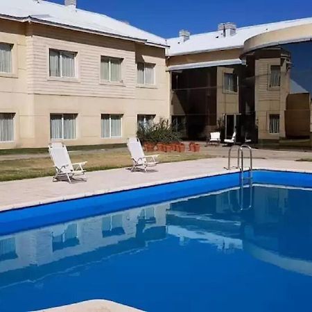 Paradores Austral Bahía Blanca Екстериор снимка