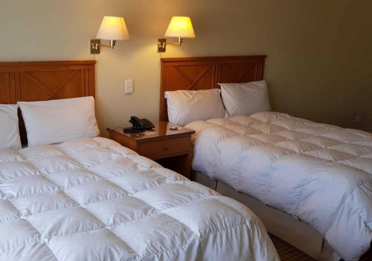 Paradores Austral Bahía Blanca Екстериор снимка