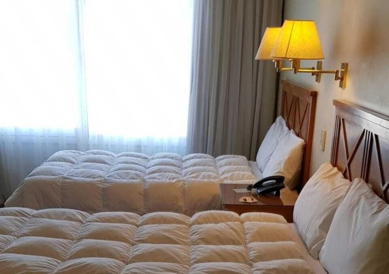 Paradores Austral Bahía Blanca Екстериор снимка