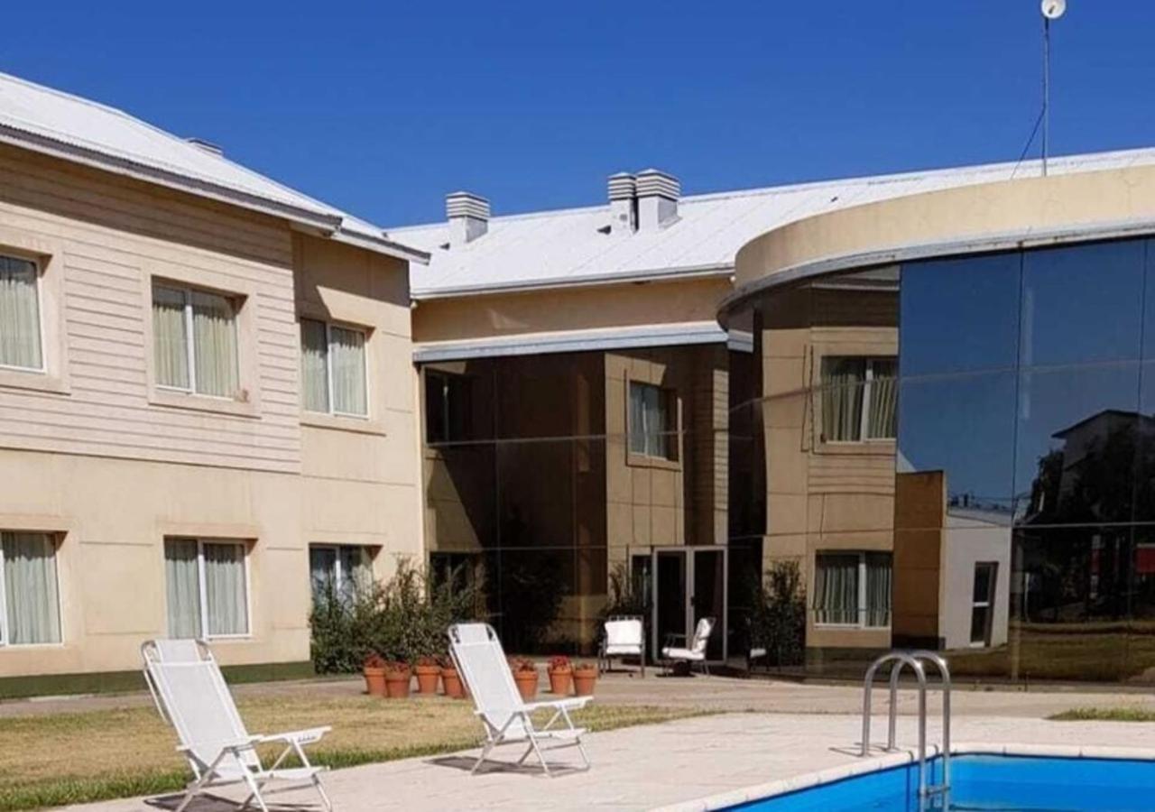 Paradores Austral Bahía Blanca Екстериор снимка