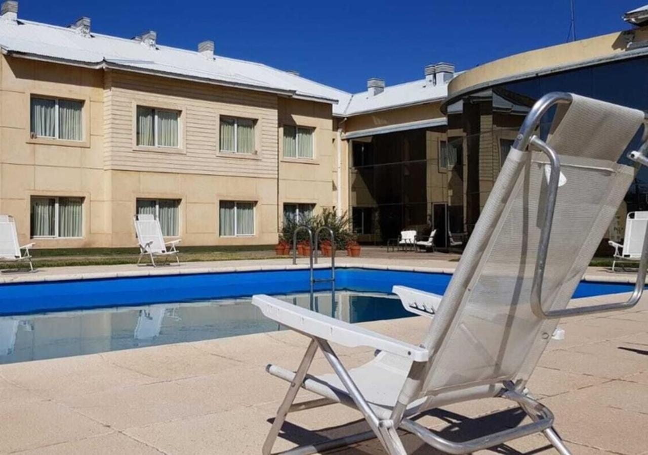 Paradores Austral Bahía Blanca Екстериор снимка