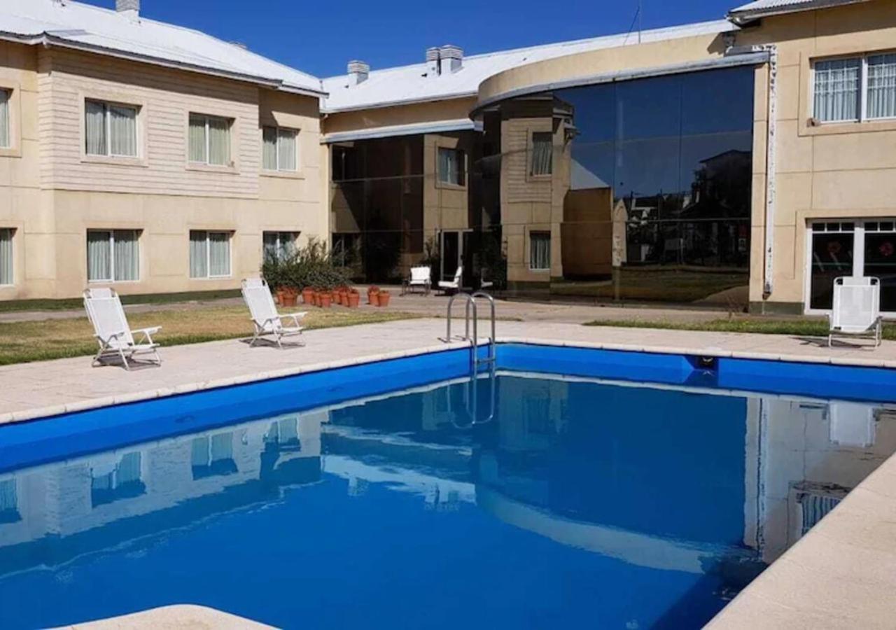 Paradores Austral Bahía Blanca Екстериор снимка